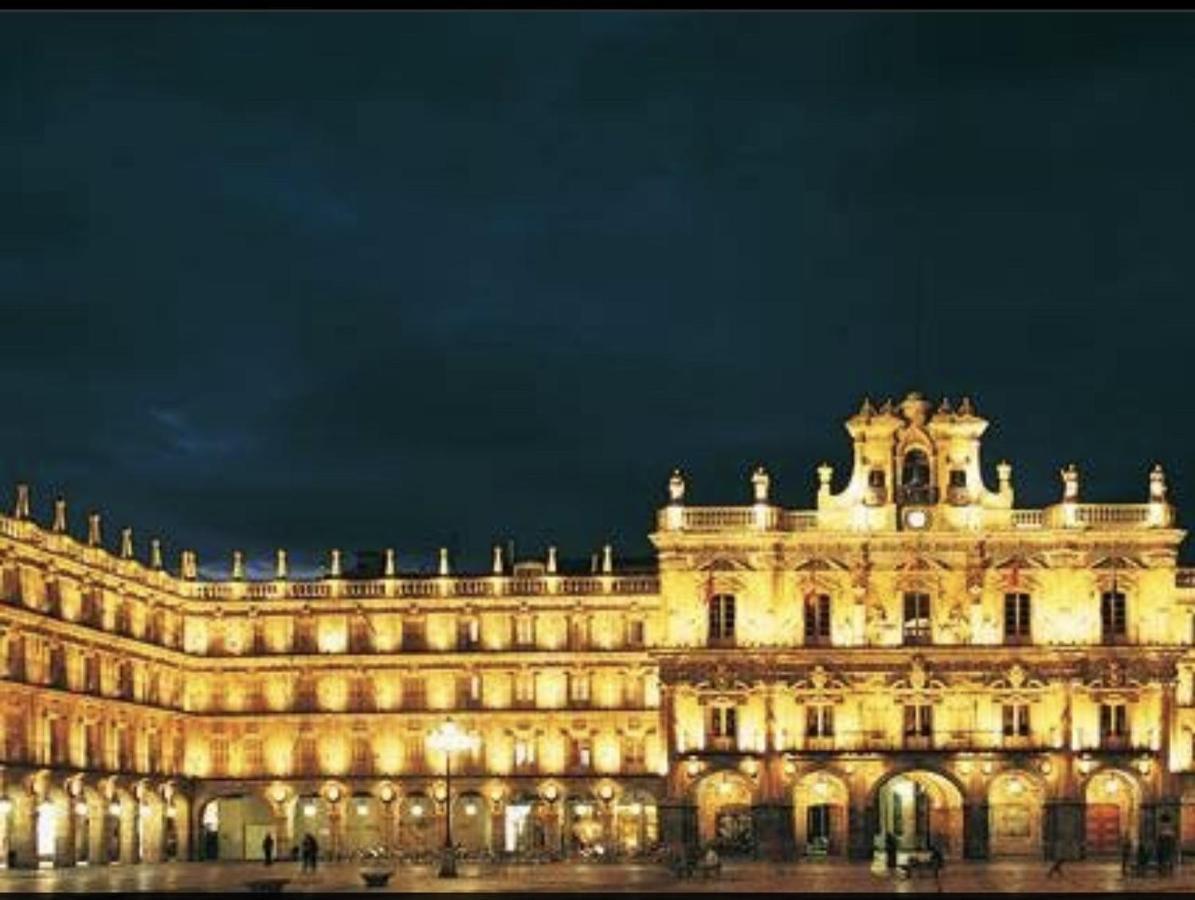 Atico Blue Charme Santo Tomas Salamanca Exterior foto